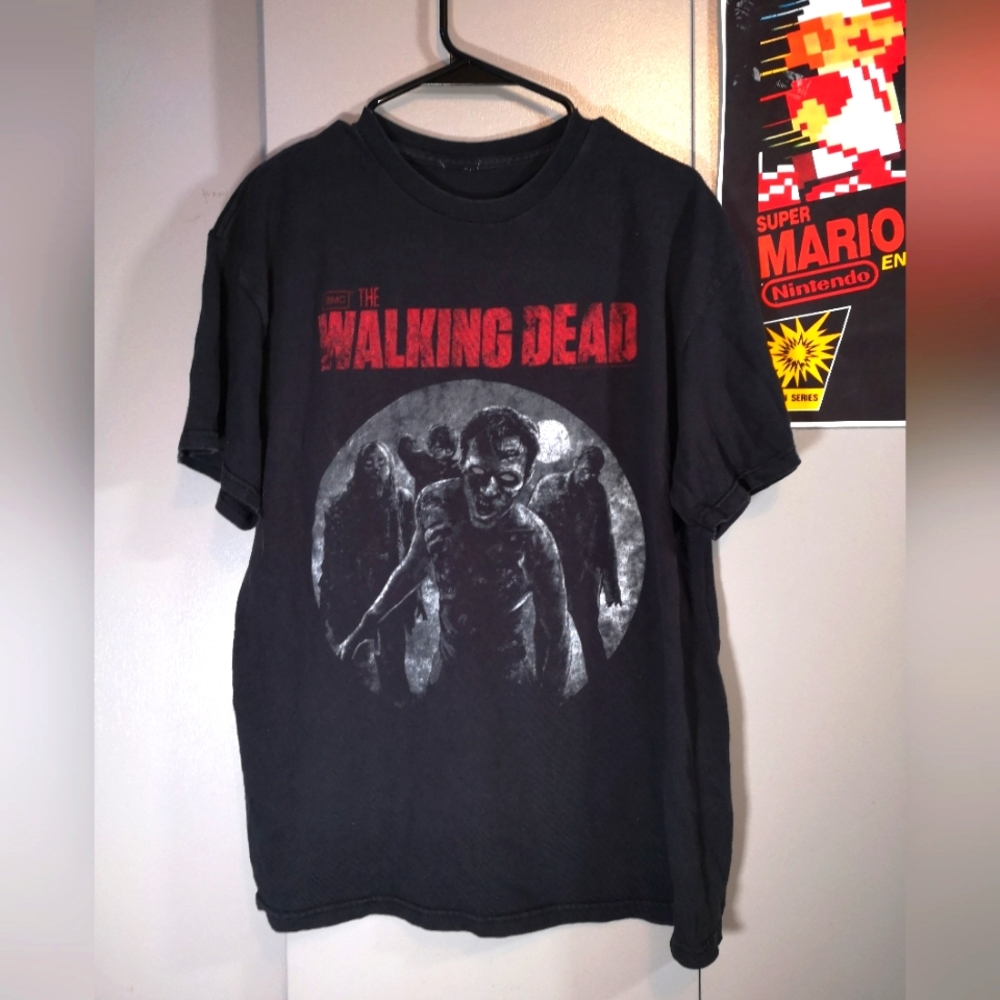 The Walking Dead Black Graphic Tee